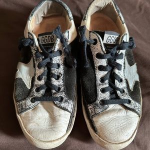 Golden Goose Superstar Size 39 (Women’s 8-8.5)